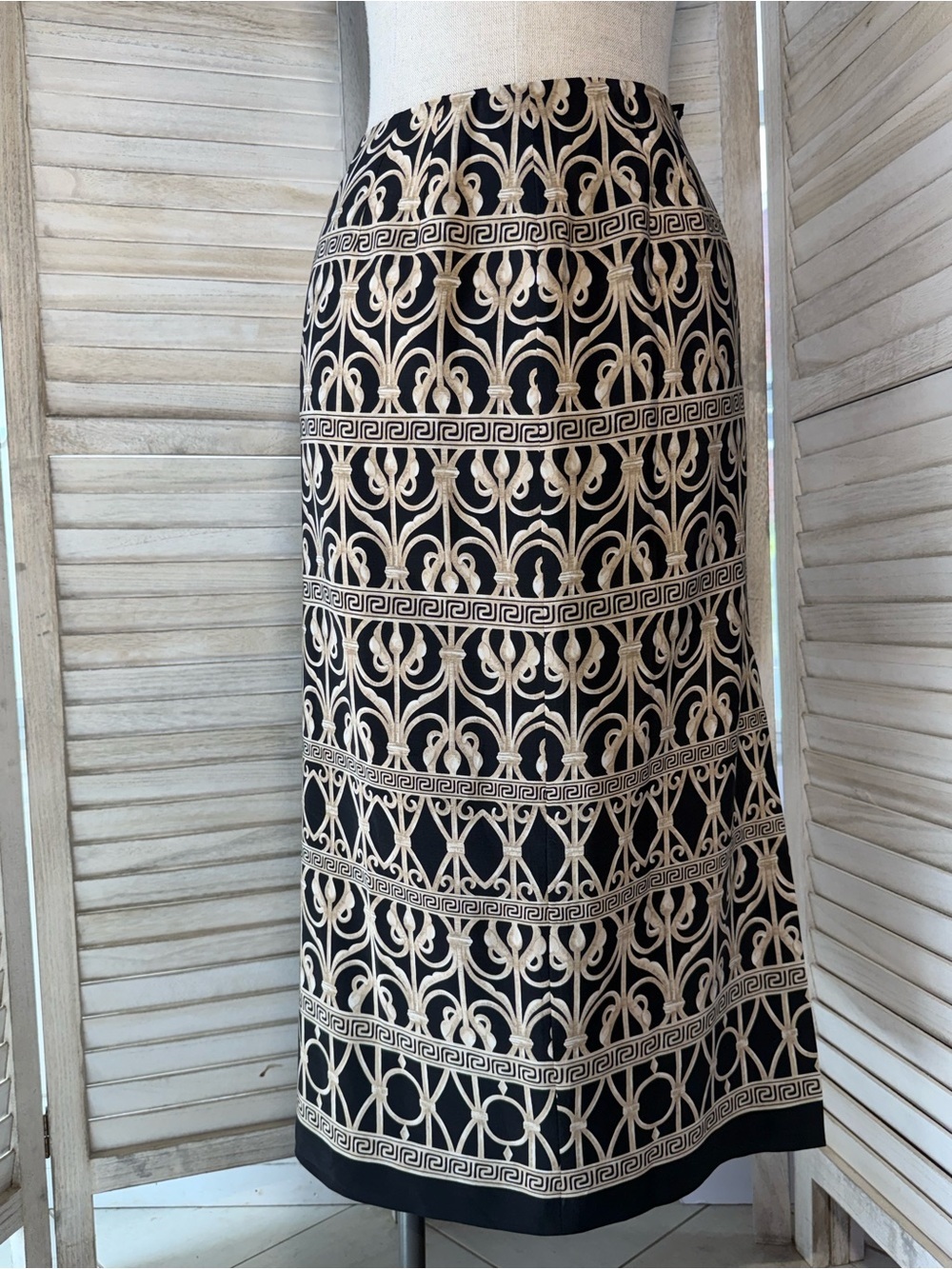 Talbots Black Maxi Skirt with Cream Embroidered Motif - Picture 2 of 8